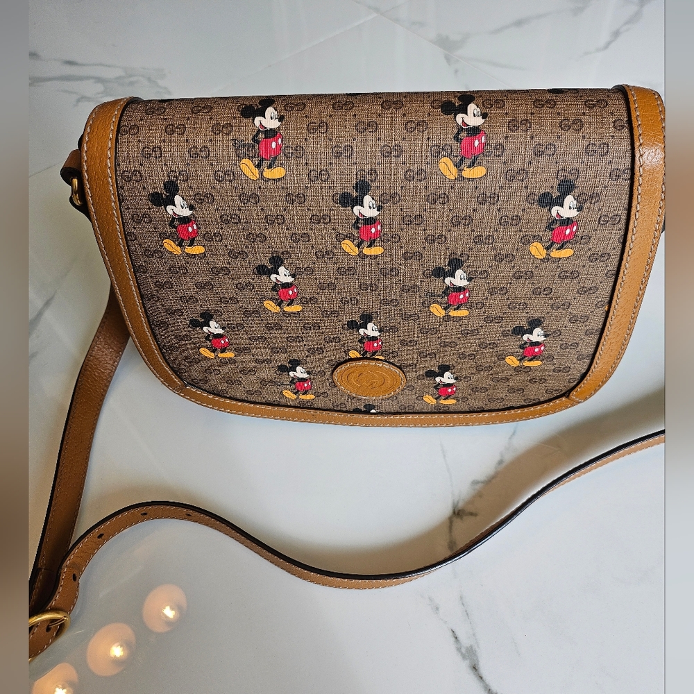 COPY - 🖤SALE🖤Beautiful Authentic Mickey Gucci Supreme Crossbody Bag